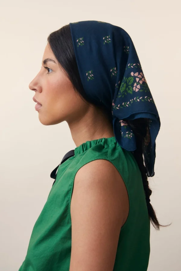 Foulard navy blue fleur moismont – Image 2
