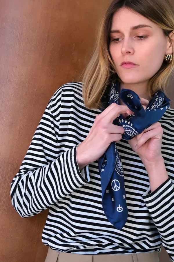 Bandana soie navy antique Antan – Image 2